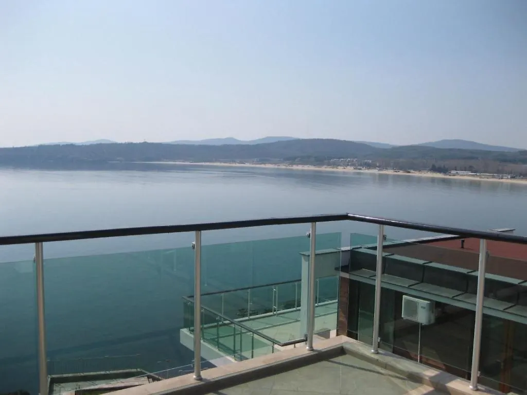 Panorama Bay Apartment Sozopol