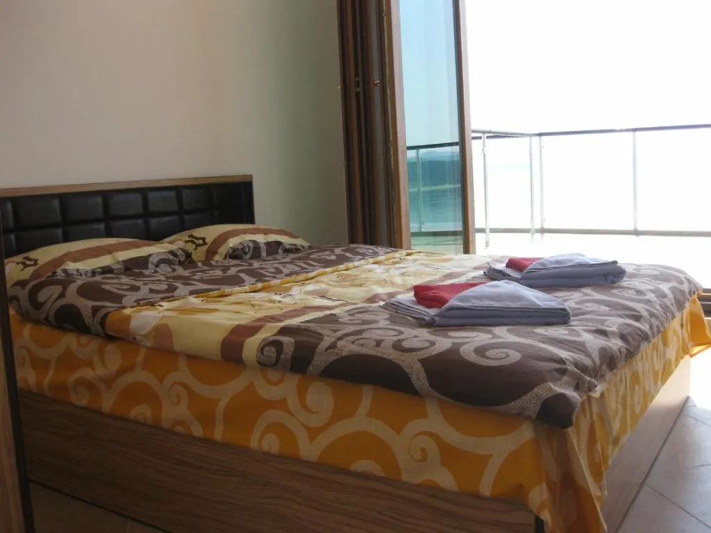 Panorama Bay Apartment Sozopol
