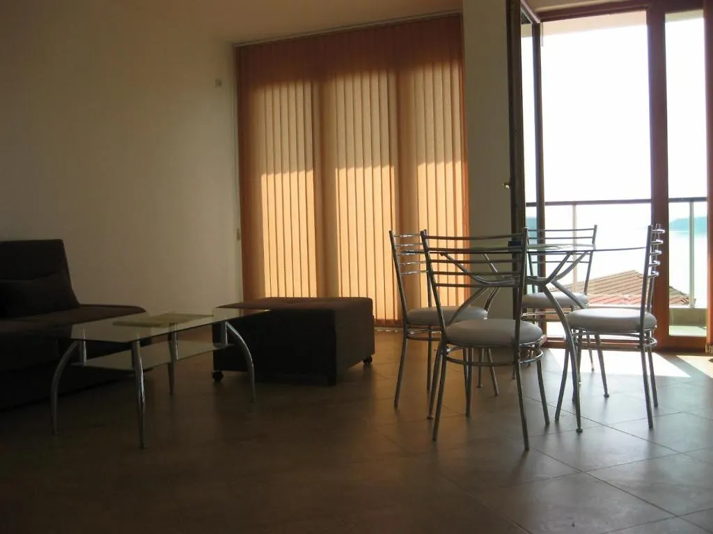 Panorama Bay Apartment Sozopol