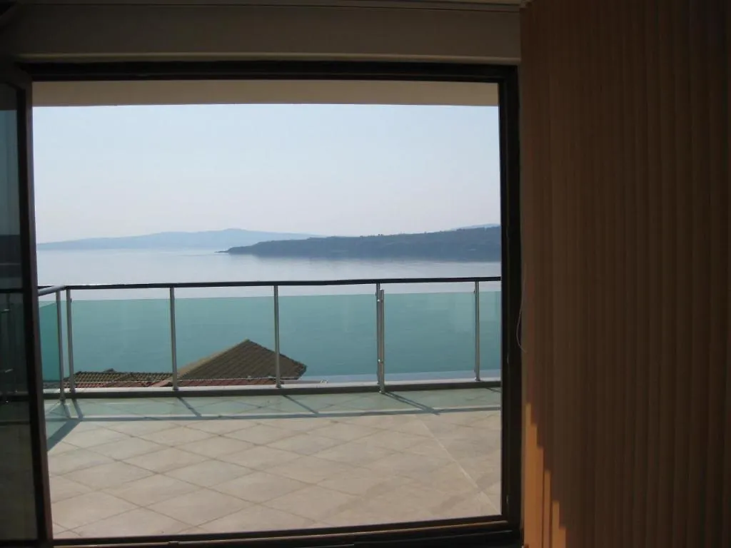 Panorama Bay Apartment Sozopol