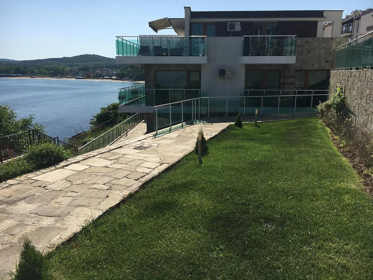 Panorama Bay Apartment Sozopol
